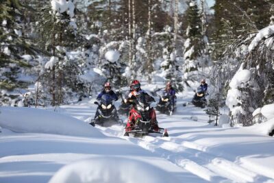 1-Hour Snowmobile Safari Adventure in Rovaniemi - Gear and Helmets: What You’re Actually Getting for the Cold