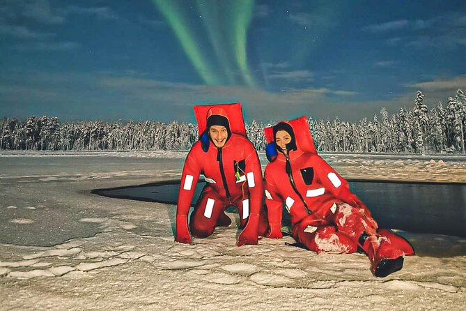 Aurora Arctic Ice Floating in Rovaniemi, Small-group - Warm-Up Magic: Campfire Drinks, Cookies, and a Heated Cabin