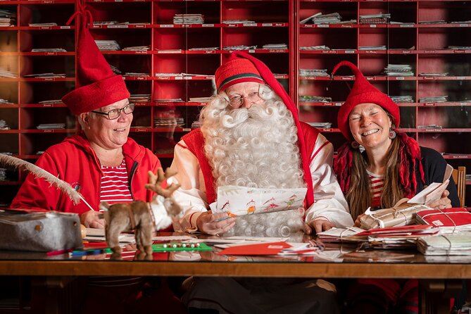 Daytour to Santa Claus Village, Reindeer and Husky Safaris, Photo, and Lunch - Lunch at Santa Claus Village: Included, But Not Everyone’s Favorite