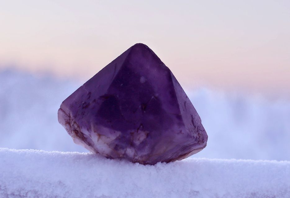 From Rovaniemi: Amethyst Mine Guided Tour - Entering the amethyst area: short talk, then real digging