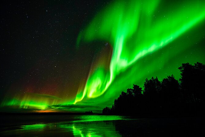 Guaranteed Northern Lights Hunting Adventure in Lapland - Key highlights at a glance