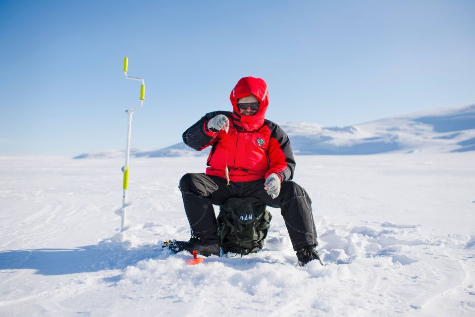 ICE FISHING experience - The hot drink and the time to look up at the Arctic sky