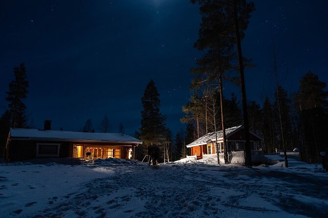 Northern Lights Hunting in Lappish old cottage - The best part: warm breaks while you watch the sky