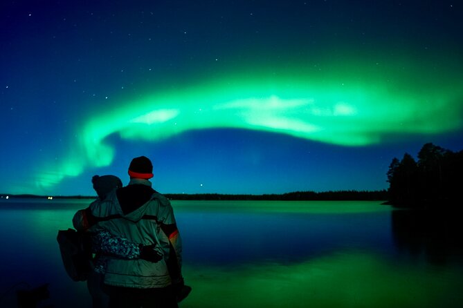 Northern Lights Rovaniemi: Guaranteed Viewing & Unlimited Mileage - Small Group Size (Max 8): More Focus, Less Chaos