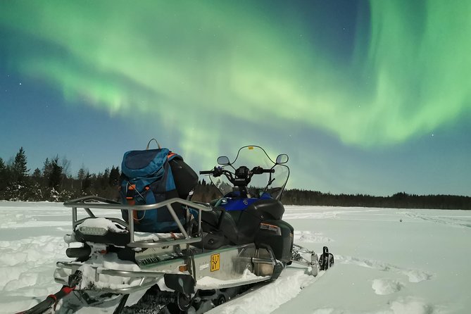 Northern Lights Sledge Ride - Meeting up in Rovaniemi: Koskikatu 8 vs Santa Claus Village