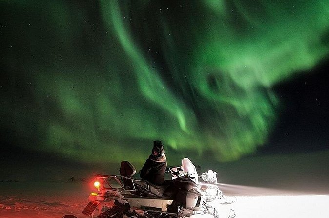 Northern Lights Snowmobile Hunt - Price and Value: Is $191.88 Worth It?