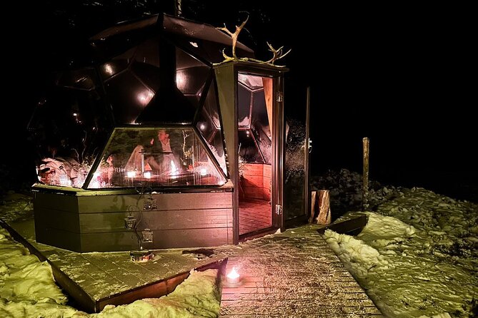 PRIVATE Glass Igloo Dinner Under Northern Lights - What to expect during dinner time and on the scooter hunt