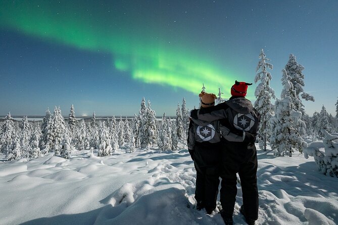 Private Northern Lights photography tour in Rovaniemi - Pro guide energy: learning to shoot, not just watching the sky