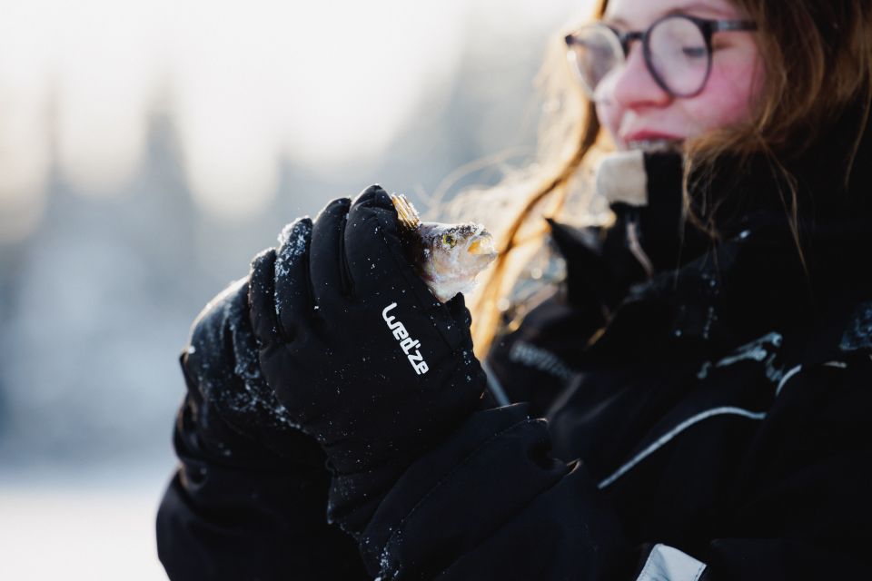 Rovaniemi: Arctic Circle Ice Fishing Experience - Getting Picked Up in Rovaniemi and Out to the Lake