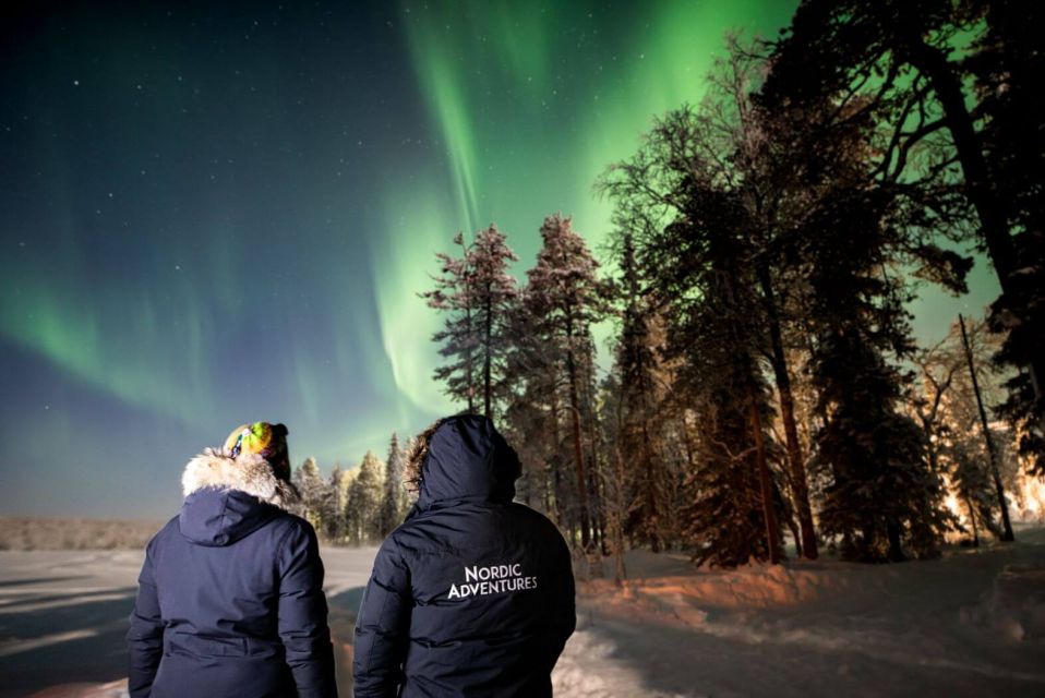 Rovaniemi: Arctic Ice Floating and Northern Lights Tour - Warm Drinks, Cookies, and an Open-Fire Reset