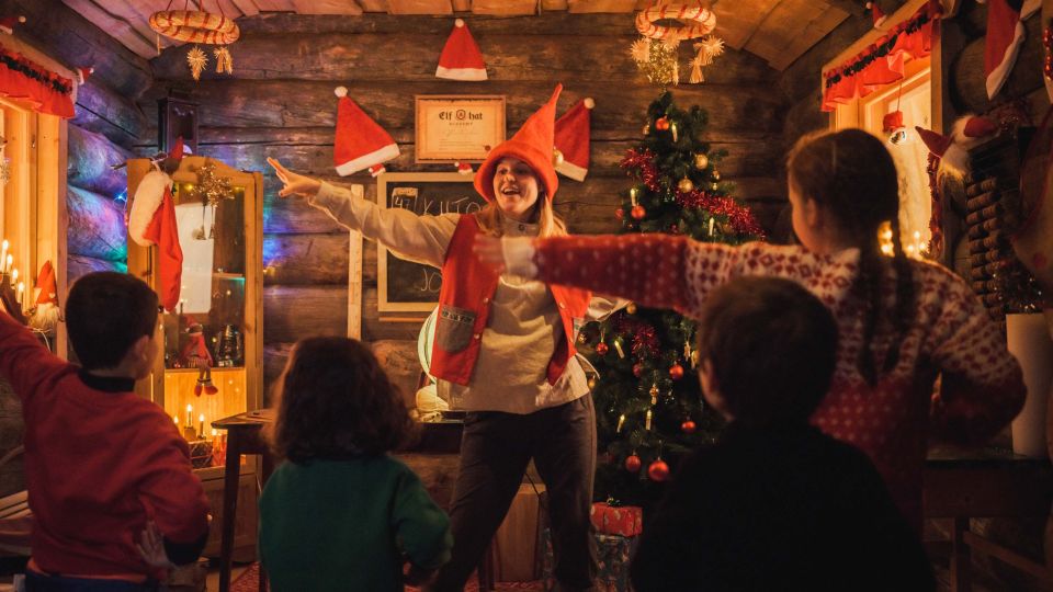 Rovaniemi: Elf Hat Academy in Santa's Village - Learn elvish, hear Finnish, then practice with your whole body