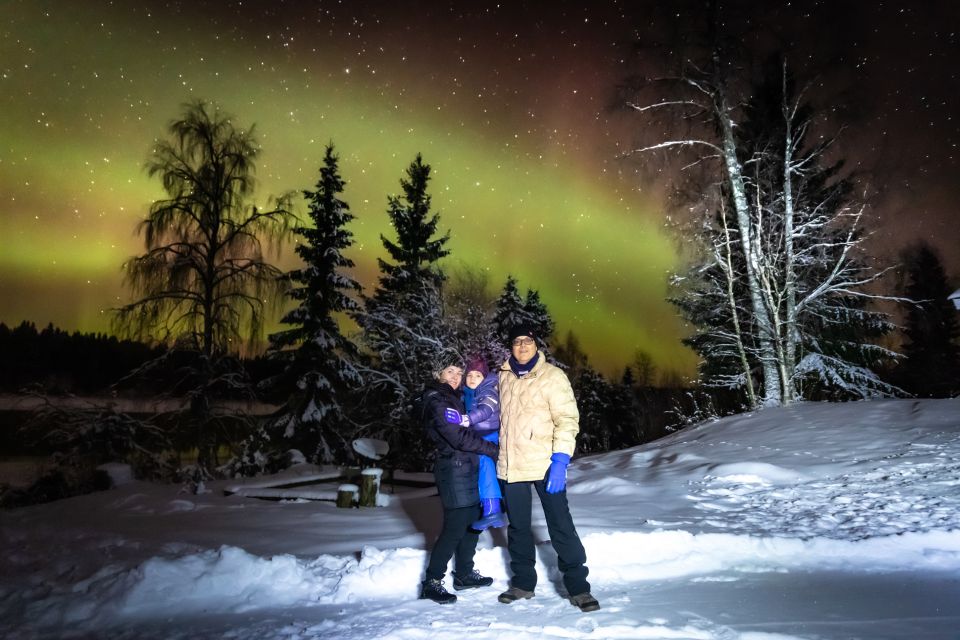 Rovaniemi: Guided Northern Lights Tour - The warm-gear setup: overalls, boots, gloves, and your cold-proof plan