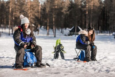 Rovaniemi: Ice Fishing Experience - From City Pickup to the Old Forest Walk