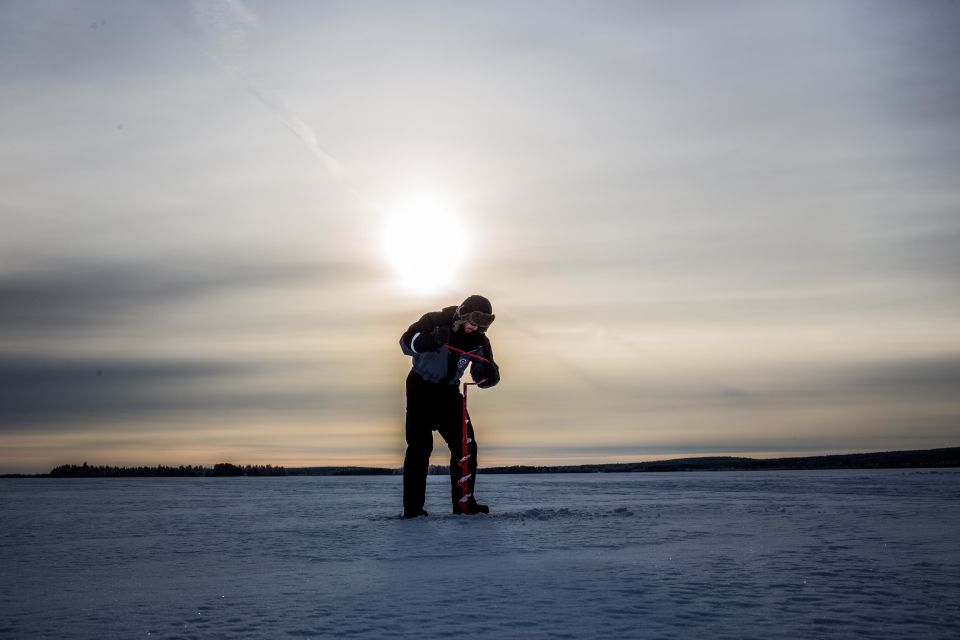 Rovaniemi: Ice Fishing on a Frozen Lake with BBQ and Photos - The ice fishing lesson: what you learn before you drill a hole
