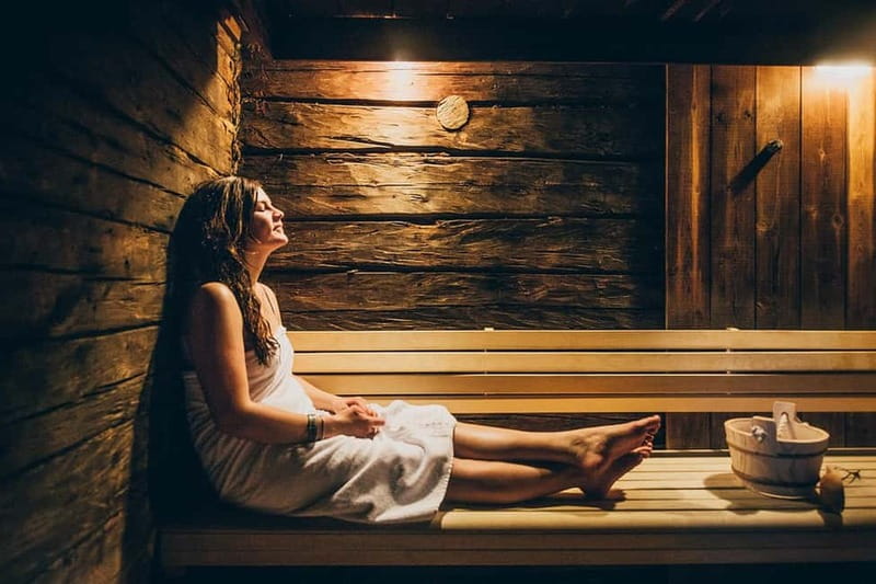 Rovaniemi: Lakeside Private Sauna with Aurora Borealis - Lakeside sauna plus Aurora Borealis: a smart way to do Lapland nights