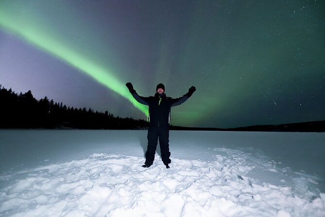 Rovaniemi: Northern Lights Pro Guaranteed - Unlimited Distance - Going beyond one country: when the route crosses into Sweden