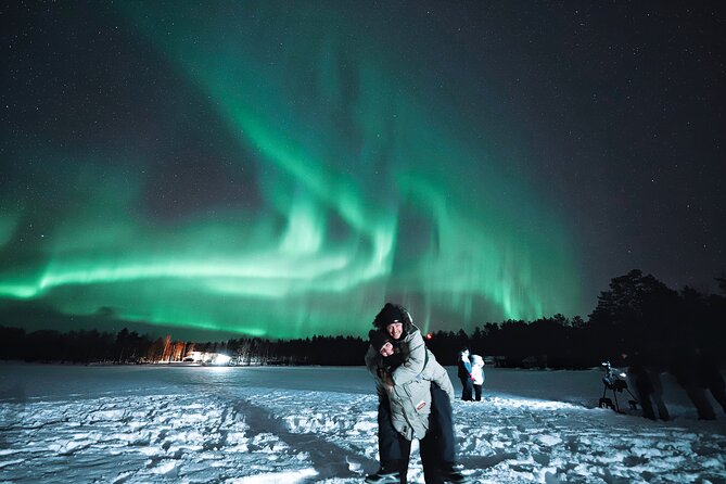 Rovaniemi: Northern Lights Pro Guaranteed - Unlimited Distance - The 100% money-back guarantee: how risk works