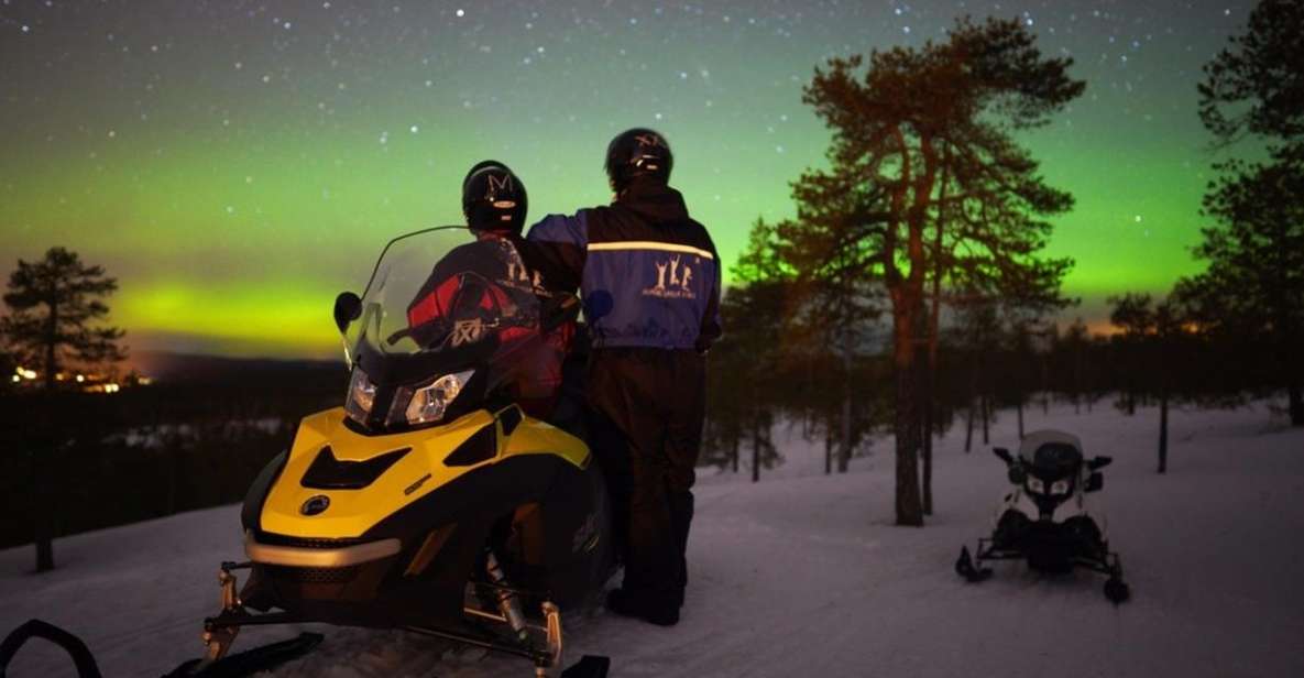 Rovaniemi: Northern Lights Snowmobile Hunt - Riding the snow: your about-1-hour Arctic cruise