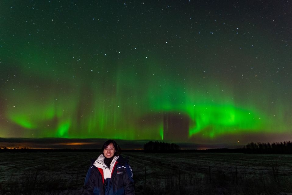 Rovaniemi: Northern Lights Tour with Guarantee - What to pack: cold-weather comfort is part of the success