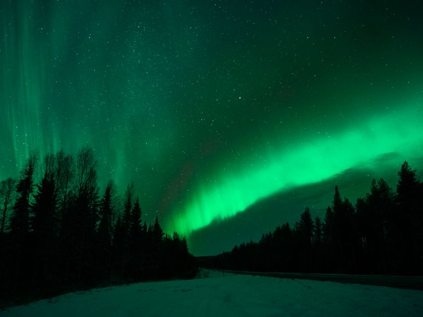 Rovaniemi: Northern Lights Tour with Guaranteed Sightings - Pro Aurora Photography: DSLR Skills, Not Random Snapshot Chaos