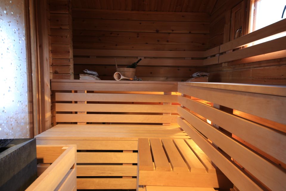 Rovaniemi: Private Sauna, Jacuzzi and Dinner - Key points that matter before you go