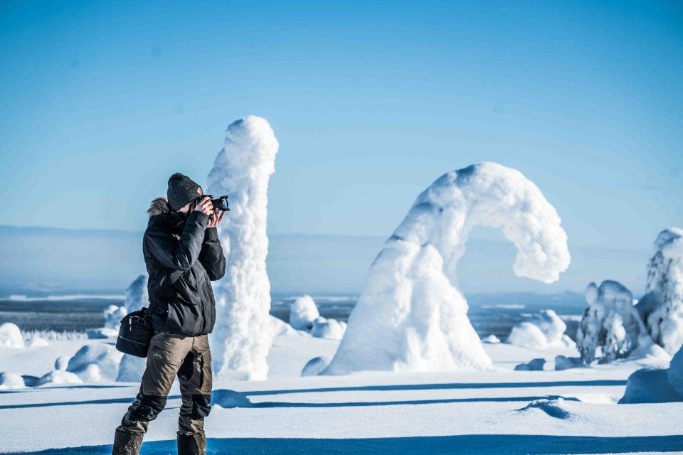 Rovaniemi: Riisitunturi National Park with Pro Photos & BBQ - The 9-Hour Plan: Pickup, Drive, and a 4 km Hike You Can Enjoy