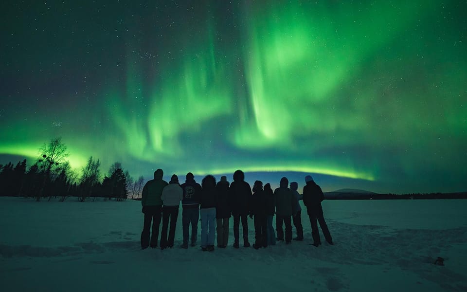 Rovaniemi: Small Group Aurora Hunt-full money back guarantee - The Winter Drive: Heated Comfort and the Real Cost of “Chasing”