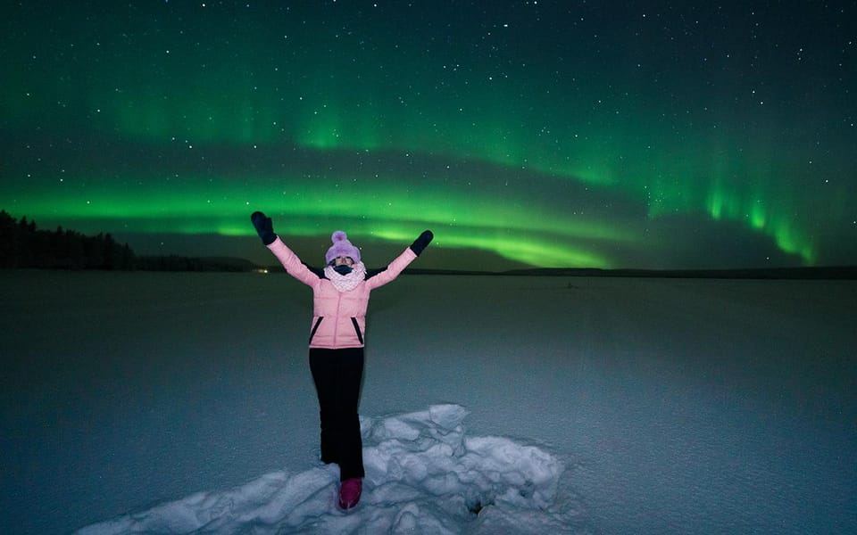 Rovaniemi: Small Group Aurora Hunt-full money back guarantee - Price and Value at $140 Per Person: When It Makes Sense