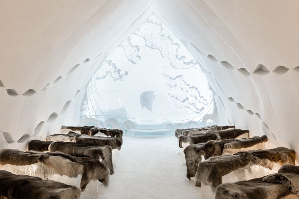Rovaniemi: Snow Hotel Tour with Food by the Fire - Kota restaurant open-fire dinner: what you’ll eat and why it works