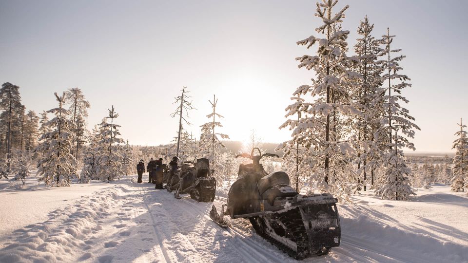 Rovaniemi: Snowmobile Adventure Tour for Adults Only - What’s included: warm gear, safety instruction, and your license check
