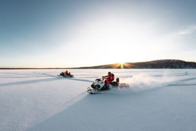Rovaniemi: Snowmobile and Ice Fishing Adventure with Lunch - Snowmobile Time on Frozen Rivers: What the 3 Hours Feels Like
