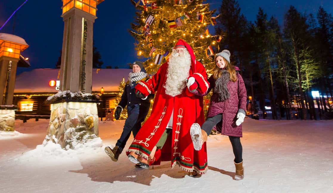 Rovaniemi: Tour to Santa Claus Village with Hotel Transfer - Crossing the Arctic Circle line: quick photo time that’s worth it