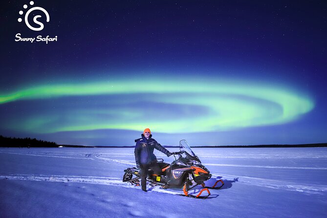 Searching Aurora with Snowmobile - Group dynamics, swapping passengers, and how solo travel is handled
