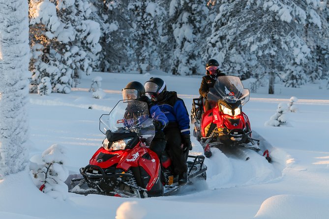 Snowmobiling Quick Spin - 2 h snowmobile experience in Rovaniemi - Time on the Snow: Does 2 Hours Feel Worth It?